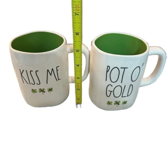 Rae Dunn Kiss Me & Pot O 'Gold Shamrock Mug Set - Picture 4 of 11